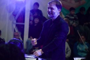 La Escuela de Danzas y Sinfonietta presentaron una conmovedora versión de la Misa Criolla