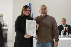 El Gobierno Provincial entregó insumos y herramientas a emprendedores santacruceños