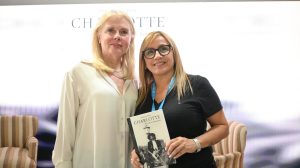 La vida aventurera de Charlotte Fairchild llegó a la Feria Internacional del Libro
