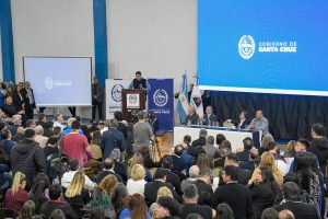 Verbes: “En este contexto tan difícil, sostener y generar empleo es un acto de responsabilidad y compromiso”