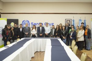 Importante acompañamiento financiero del Gobierno de Santa Cruz a las infancias del interior provincial