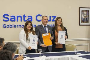 Importante acompañamiento financiero del Gobierno de Santa Cruz a las infancias del interior provincial