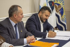 Importante acompañamiento financiero del Gobierno de Santa Cruz a las infancias del interior provincial