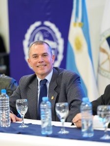 Álvarez: “El polideportivo con auditorio marcará un antes y un después para Río Gallegos”