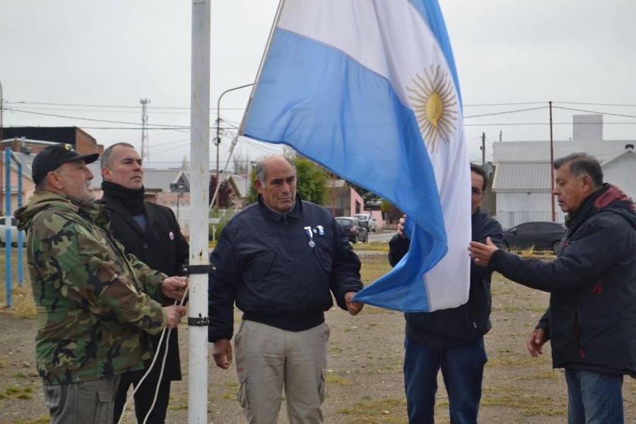 Álvarez: “No les soltamos la mano”, Río Gallegos y la vigente memoria del ARA Crucero General Belgrano
