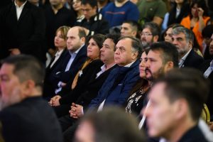 Farías: "Con el acompañamiento del Gobierno Provincial, nos llevamos progreso y desarrollo para Piedra Buena"