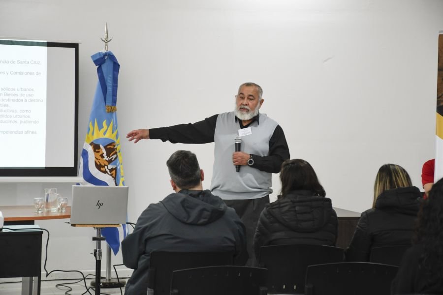 Santa Cruz impulsa su política ambiental con un encuentro de capacitación provincial