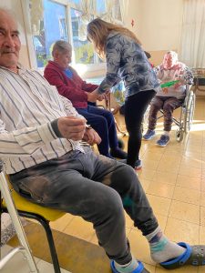 Desarrollo Social continúa fortaleciendo el trabajo con residencias de adultos mayores del interior provincial