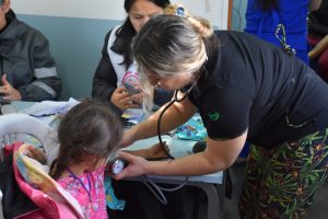 Salud continúa despliegue territorial en barrios de Río Gallegos