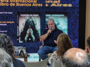 Luis Pellanda presentó su nueva novela en la Semana Literaria y la Feria del Libro