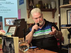 Luis Pellanda presentó su nueva novela en la Semana Literaria y la Feria del Libro