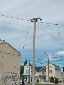 Alerta de servicio eléctrico por fuertes vientos en Santa Cruz