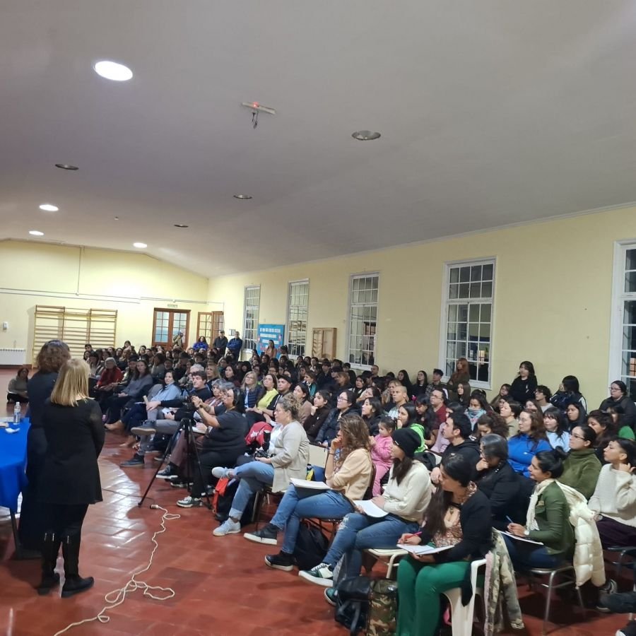 Programa Formadores 2024: Educación capacita a más de 200 profesores y estudiantes