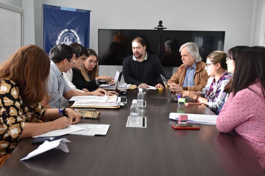 Santa Cruz refuerza el sistema de salud con la compra de medicamentos esenciales