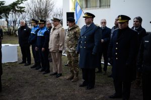 El Gobierno Provincial acompañó el acto por el Día de la Armada Argentina