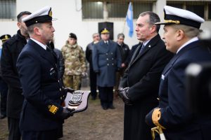 Álvarez: “Nuestras fuerzas son parte de nuestra esencia y en Santa Cruz tenemos un sentir patriótico que se vive todos los días”