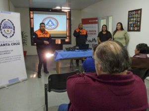Brindaron capacitación en primeros auxilios a cuidadores y personal de residencias de adultos mayores