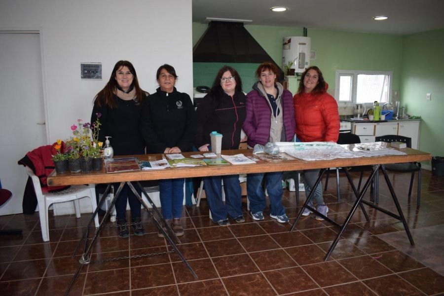 Realizaron jornada de ecocanje y compostaje en Río Gallegos