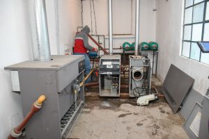 Educación entregó cinco equipos de calefacción a la Escuela N°1 de Río Gallegos