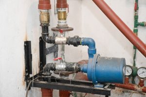 Educación entregó cinco equipos de calefacción a la Escuela N°1 de Río Gallegos