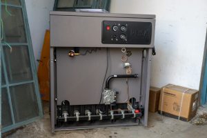 Educación entregó cinco equipos de calefacción a la Escuela N°1 de Río Gallegos