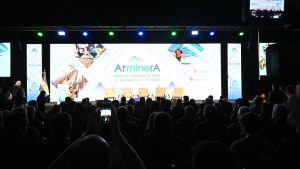 Claudio Vidal en ArminerA 2025: "No podemos repetir los errores que se cometieron con YPF"