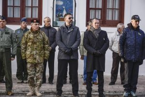 Álvarez: “Hoy se hace un reconocimiento a la Prefectura Naval Argentina por su acto de heroísmo”