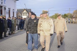 Álvarez: “Hoy se hace un reconocimiento a la Prefectura Naval Argentina por su acto de heroísmo”