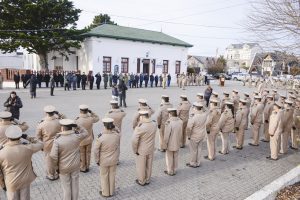 Álvarez: “Hoy se hace un reconocimiento a la Prefectura Naval Argentina por su acto de heroísmo”