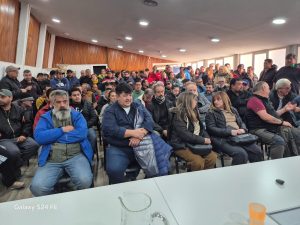 Santa Cruz avanza con la implementación del sistema nacional de licencias profesionales