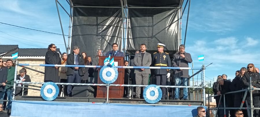 25 de Mayo: Claudio Vidal convocó a todos a trabajar dejando de lado la mezquindad política