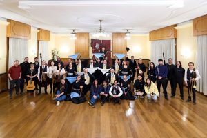 La Escuela de Danzas y Sinfonietta presentaron una exquisita versión del Pericón Nacional