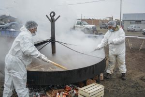 25 de Mayo: Gran convocatoria en la lentejeada patriótica