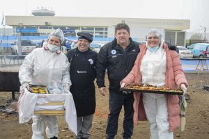 25 de Mayo: Gran convocatoria en la lentejeada patriótica