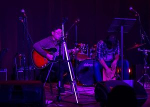 Juventudes quieren rock: Bandas de Río Gallegos llevaron la potencia del rock al Complejo Cultural