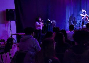 Juventudes quieren rock: Bandas de Río Gallegos llevaron la potencia del rock al Complejo Cultural