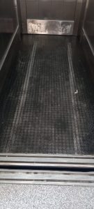 Repudian hechos de vandalismo en uno de los ascensores del Hospital Regional Río Gallegos