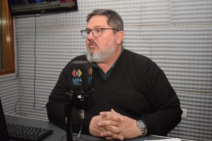 Paritarias en Santa Cruz: Verbes destacó que el diálogo con los gremios es permanente