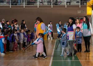 Pucheta: “Ver las sonrisas de los niños nos impulsa a continuar trabajando por la educación”
