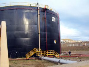 Realizan inspección y auditoria en planta de almacenamiento de líquidos en Caleta Olivia