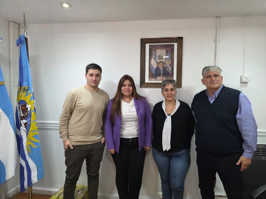 Desarrollo Social concretó una mesa de trabajo con el Municipio de Puerto Deseado