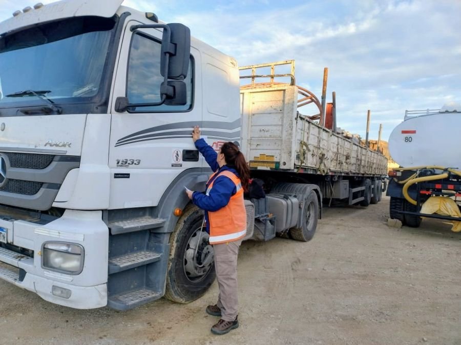 Controles viales: más de 300 vehículos fueron fiscalizados en operativo provincial