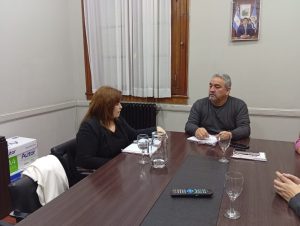 Brizuela se reunió con referentes de la Cámara de Comercio de Caleta Olivia