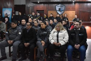 Capacitación en Santa Cruz: fortalecen el vínculo entre fuerzas de seguridad y unidades K9