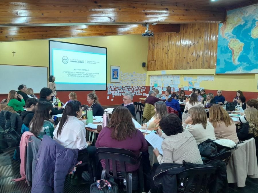 Educación concretó una mesa de trabajo con supervisores de niveles Inicial y Primario