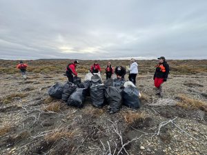 Ambiente participó de una limpieza en el Día Mundial de los Océanos