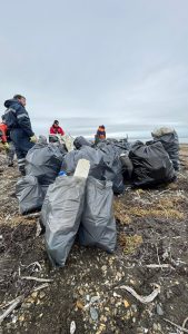 Ambiente participó de una limpieza en el Día Mundial de los Océanos