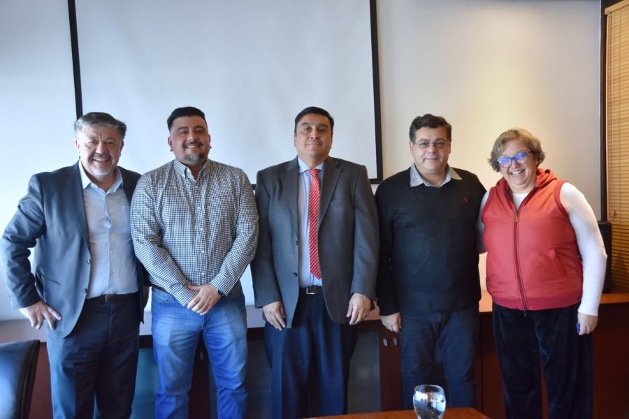 Salud avanza en créditos para compra de viviendas para profesionales médicos de la salud pública