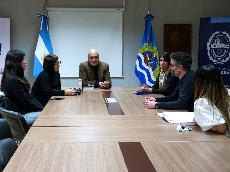 Fortaleciendo las políticas de niñez y adolescencia con una perspectiva de Derechos Humanos