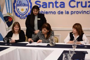 Compromiso con la educación: firman convenios para que estudiantes realicen prácticas profesionalizantes